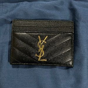 Cassandre Saint Laurent Matelasse card case in Grand de Poudre Embossed leather